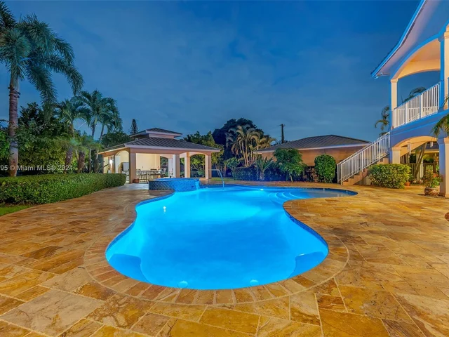 14593 SW 29th Pl, Davie FL 33330