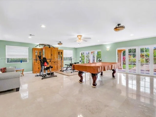 14593 SW 29th Pl, Davie FL 33330