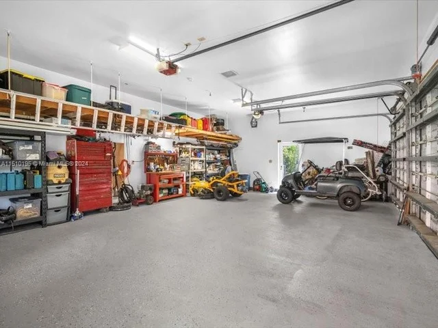 14593 SW 29th Pl, Davie FL 33330