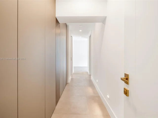 13306 SW 58th Ct, Pinecrest FL 33156