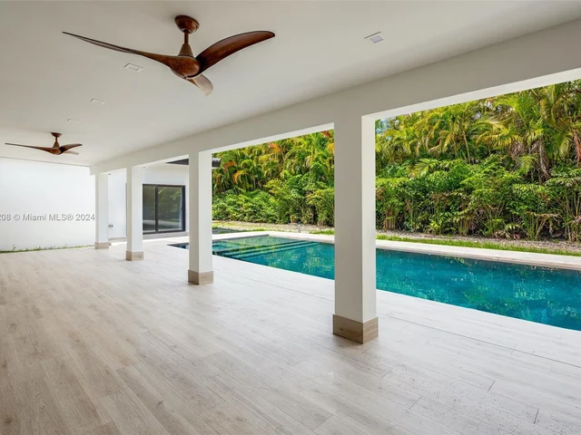 13306 SW 58th Ct, Pinecrest FL 33156