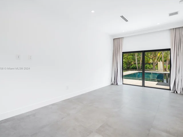 13306 SW 58th Ct, Pinecrest FL 33156