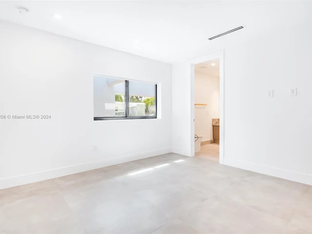 13306 SW 58th Ct, Pinecrest FL 33156