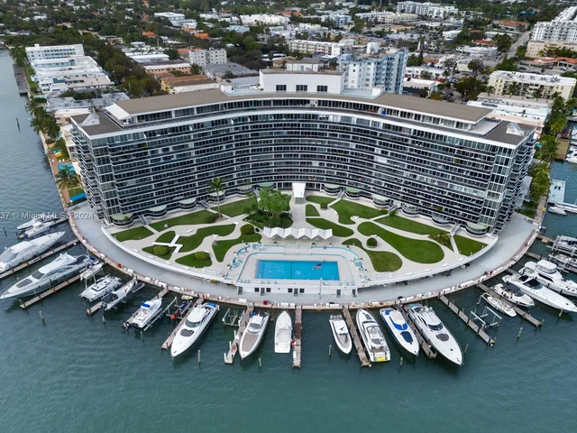 900 Bay Dr # 605, Miami Beach FL 33141