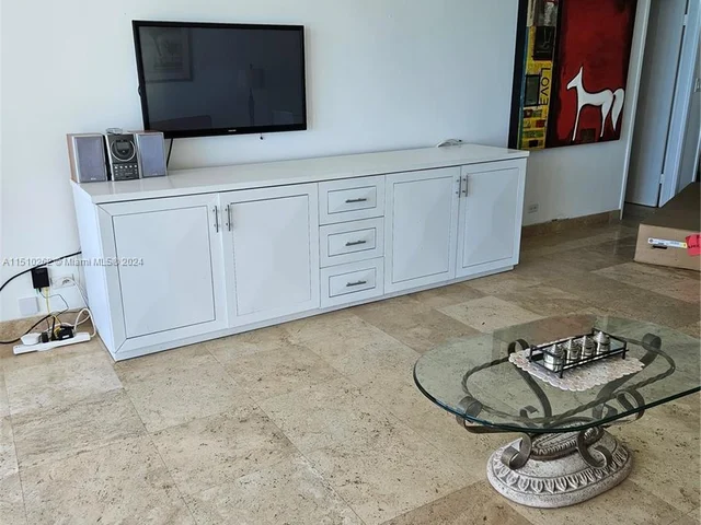 5601 Collins Ave # 1605, Miami Beach FL 33140