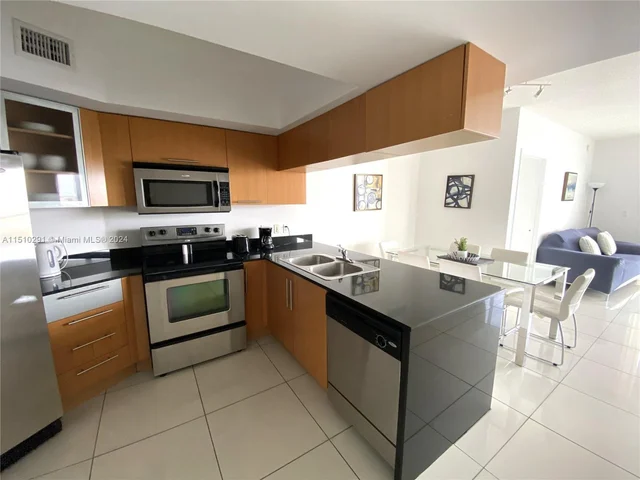 1750 N Bayshore Dr # 2714, Miami FL 33132