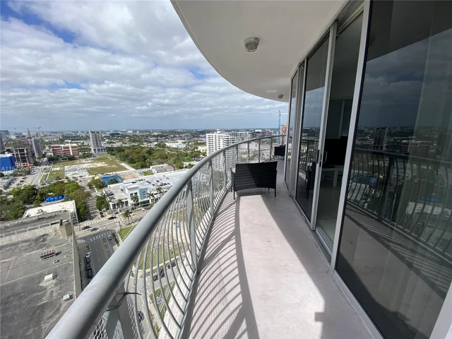 1750 N Bayshore Dr # 2714, Miami FL 33132