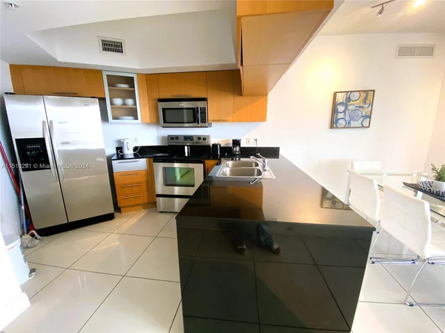 1750 N Bayshore Dr # 2714, Miami FL 33132