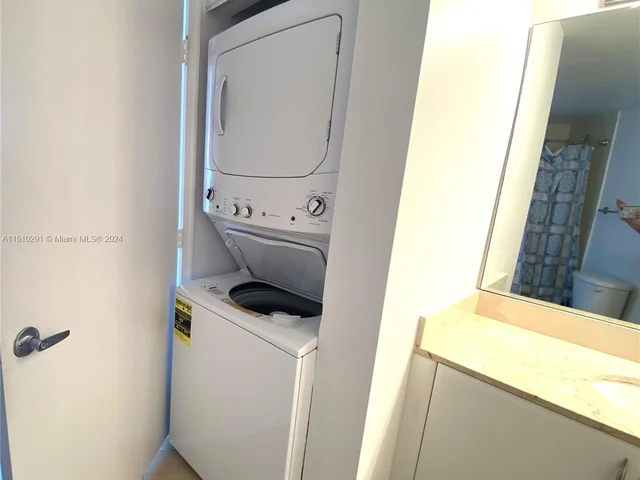 1750 N Bayshore Dr # 2714, Miami FL 33132