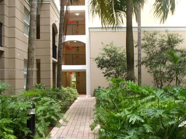 17125 N Bay Rd # 3106, Sunny Isles Beach FL 33160