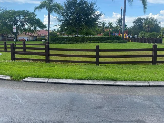 14774 SW 43rd Way, Miami FL 33185
