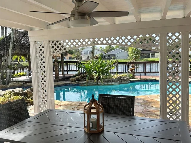 14774 SW 43rd Way, Miami FL 33185