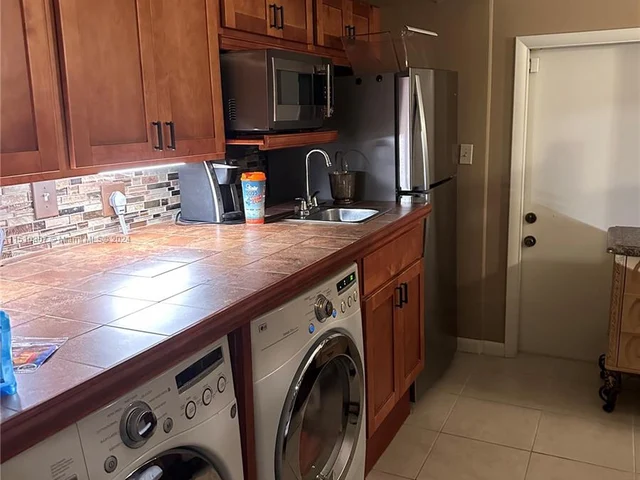 14774 SW 43rd Way, Miami FL 33185