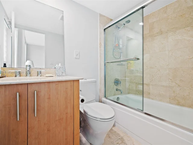 10275 Collins Ave # 809, Bal Harbour FL 33154