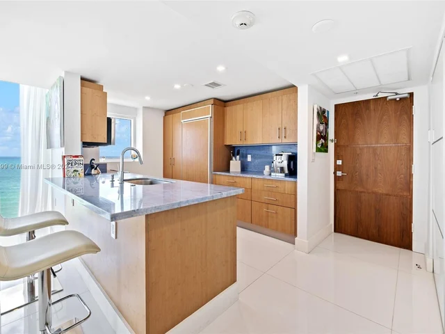 10275 Collins Ave # 809, Bal Harbour FL 33154