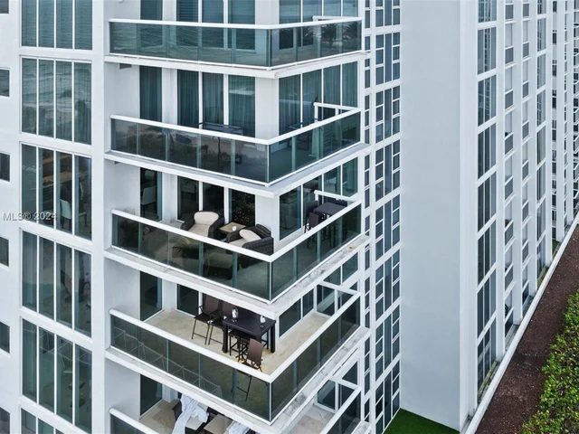 10275 Collins Ave # 809, Bal Harbour FL 33154