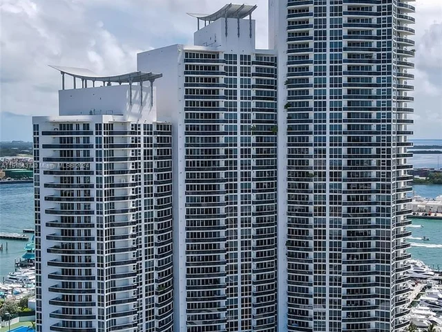 400 Alton Rd # 1505, Miami Beach FL 33139
