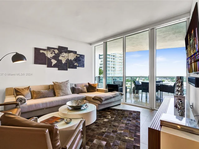 400 Alton Rd # 1505, Miami Beach FL 33139