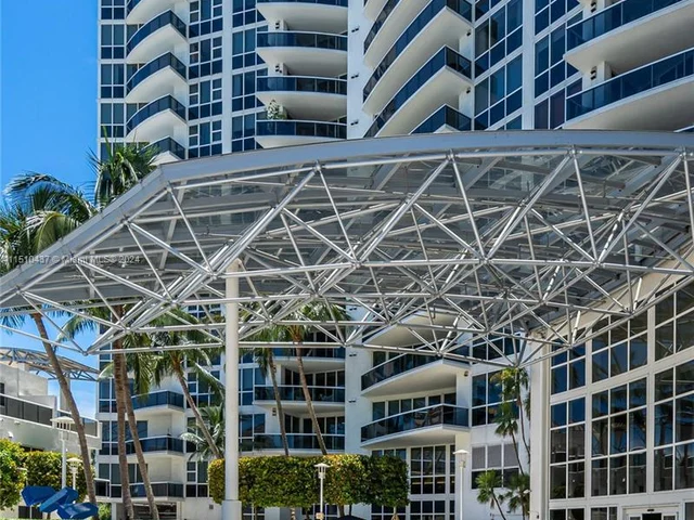400 Alton Rd # 1505, Miami Beach FL 33139