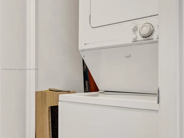 400 Alton Rd # 1505, Miami Beach FL 33139