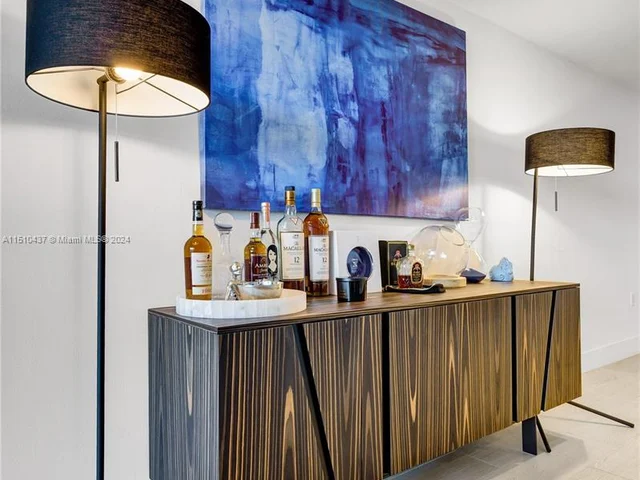 400 Alton Rd # 1505, Miami Beach FL 33139