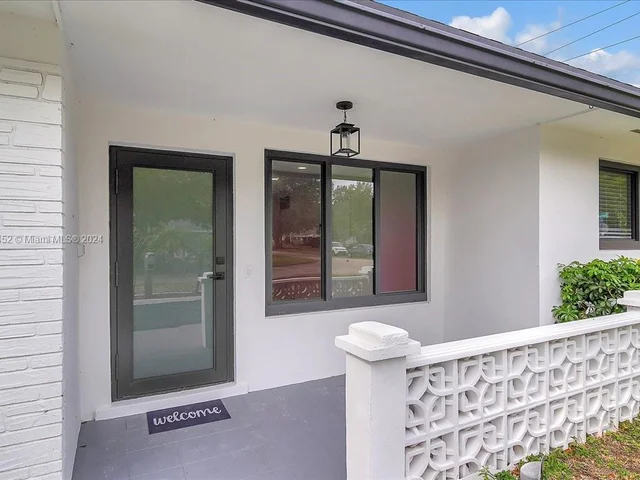 2224 N 35th Ave, Hollywood FL 33021