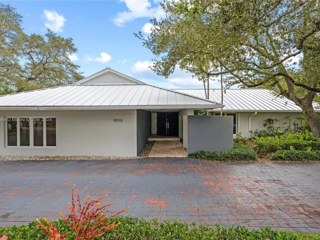 9858 SW 94th Ter, Miami FL 33176