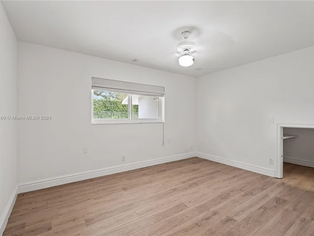 9858 SW 94th Ter, Miami FL 33176