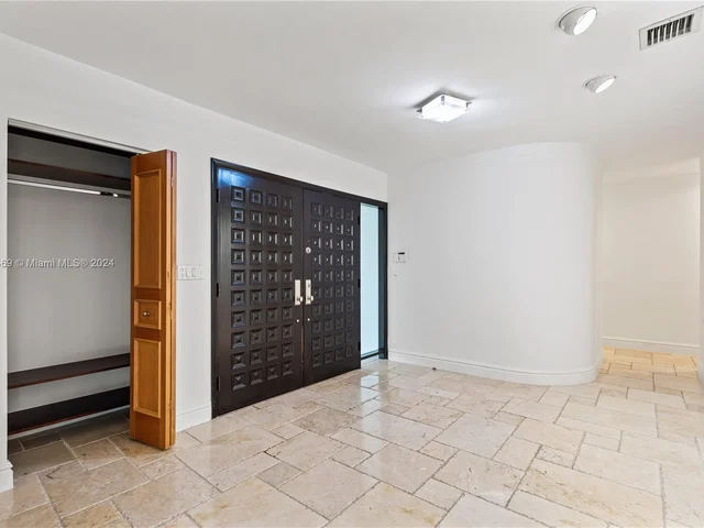 9858 SW 94th Ter, Miami FL 33176