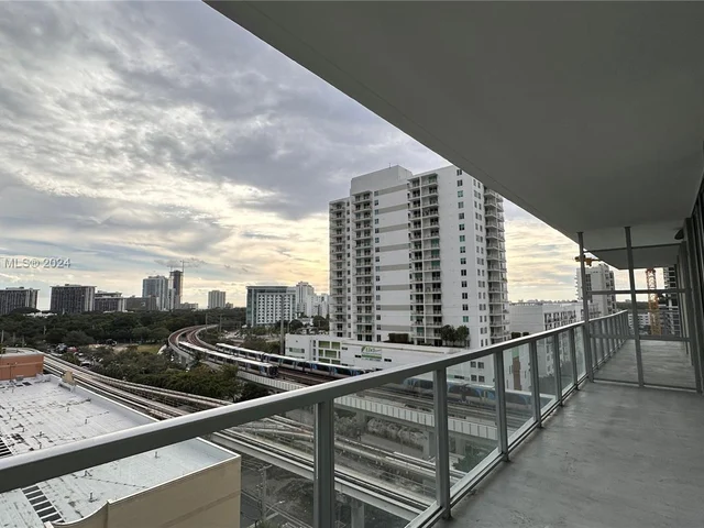 79 SW 12th St, Miami FL 33130