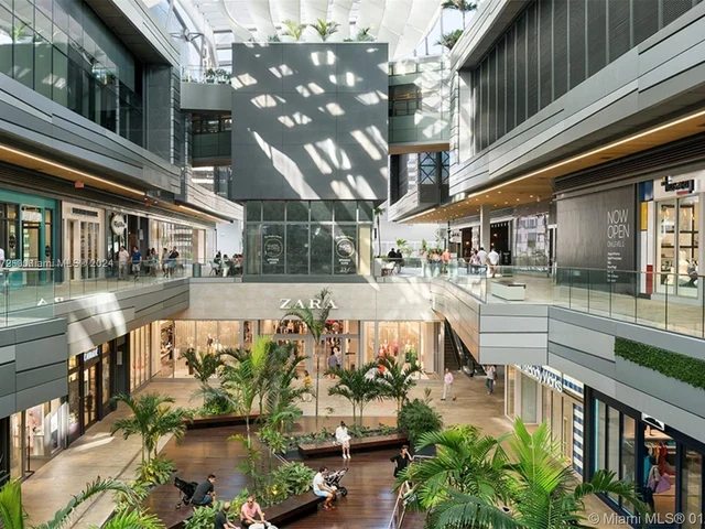 79 SW 12th St, Miami FL 33130