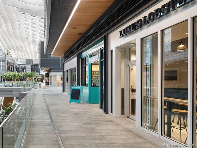 79 SW 12th St, Miami FL 33130