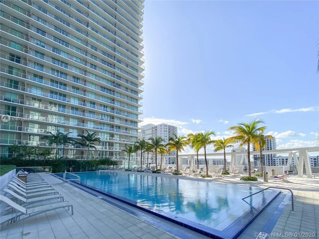 79 SW 12th St, Miami FL 33130