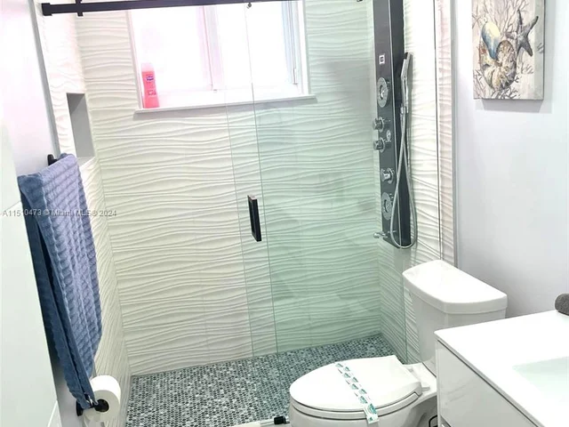 2010 N 31st Ct, Hollywood FL 33021