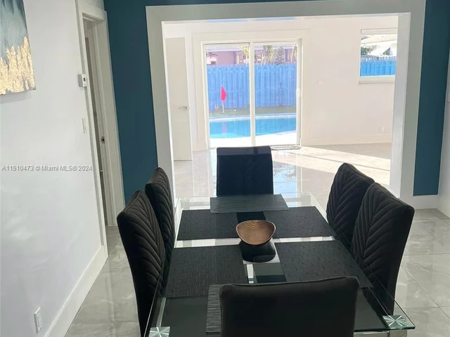 2010 N 31st Ct, Hollywood FL 33021