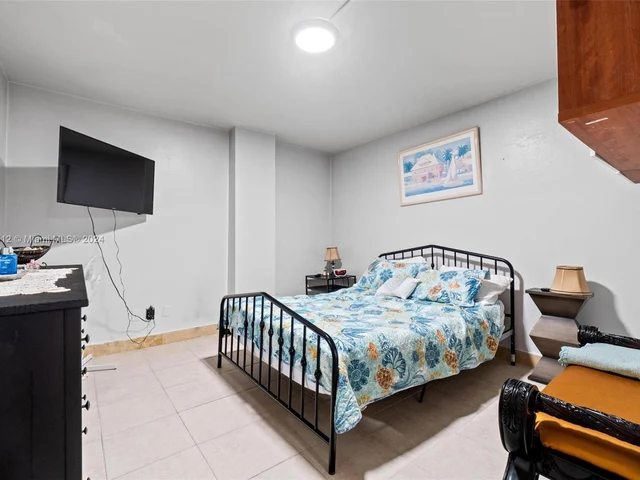 19201 Collins Ave # 249, Sunny Isles Beach FL 33160