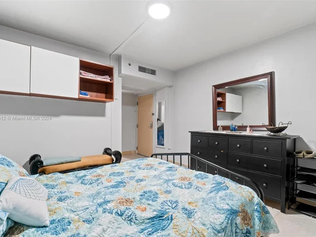 19201 Collins Ave # 249, Sunny Isles Beach FL 33160