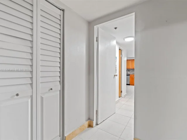 19201 Collins Ave # 249, Sunny Isles Beach FL 33160
