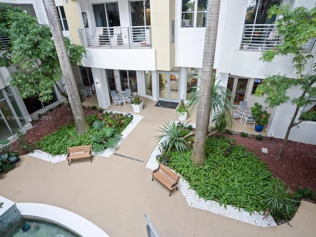 1830 Radius Dr # 822, Hollywood FL 33020