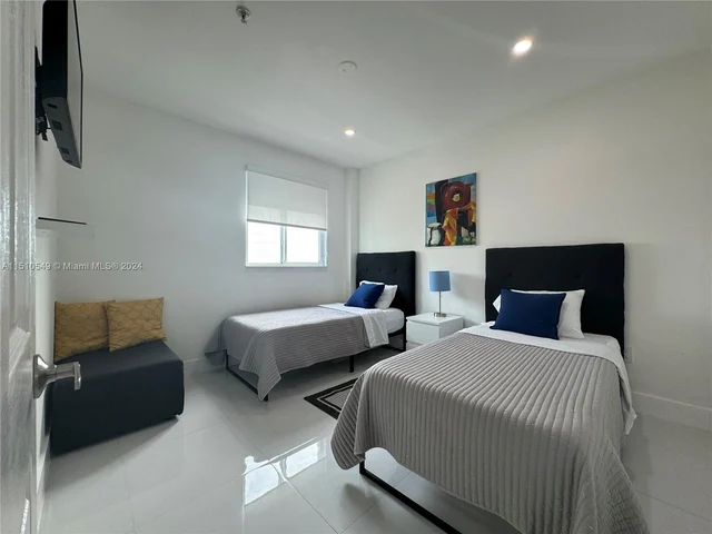 2280 SW 32nd Ave # 504, Miami FL 33145