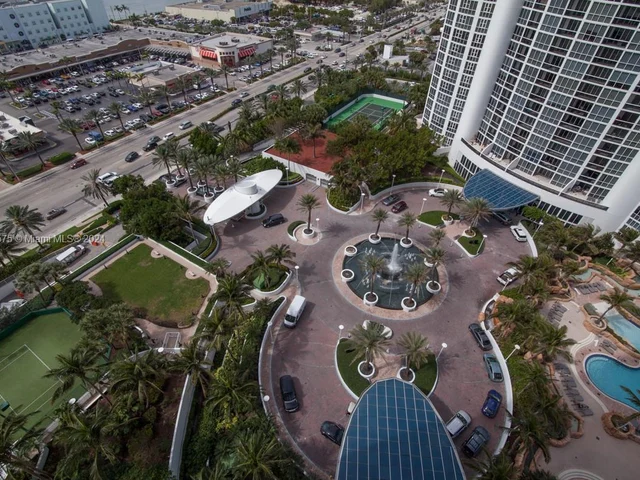 18101 Collins Ave # 1803, Sunny Isles Beach FL 33160