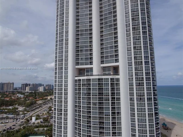 18101 Collins Ave # 1803, Sunny Isles Beach FL 33160