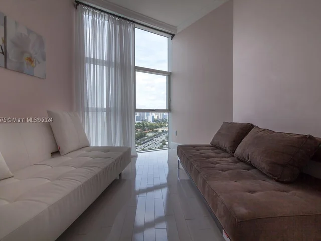 18101 Collins Ave # 1803, Sunny Isles Beach FL 33160