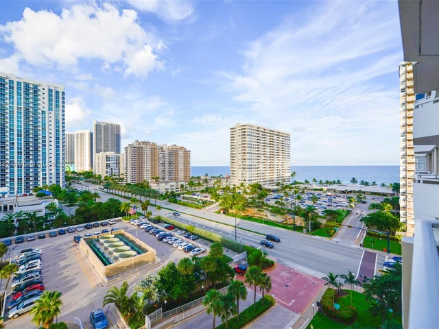 1985 S Ocean Dr # 9H, Hallandale Beach FL 33009