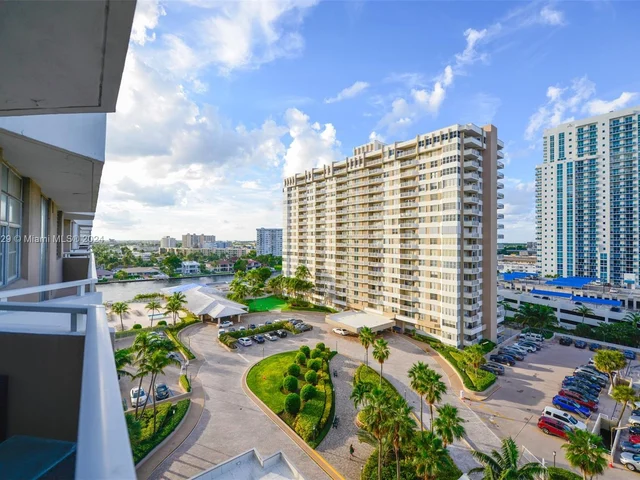 1985 S Ocean Dr # 9H, Hallandale Beach FL 33009