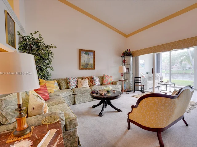 2628 Mango Creek Ln, Boynton Beach FL 33436