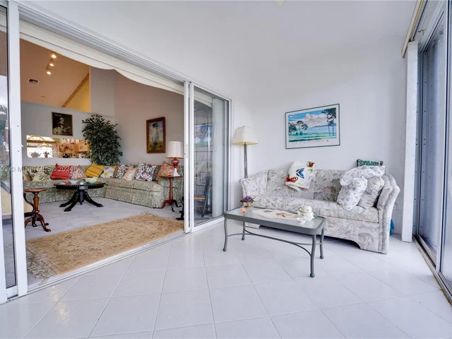 2628 Mango Creek Ln, Boynton Beach FL 33436