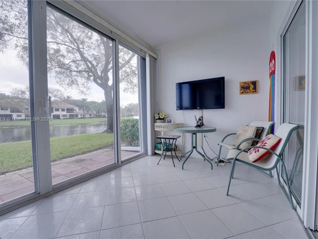 2628 Mango Creek Ln, Boynton Beach FL 33436