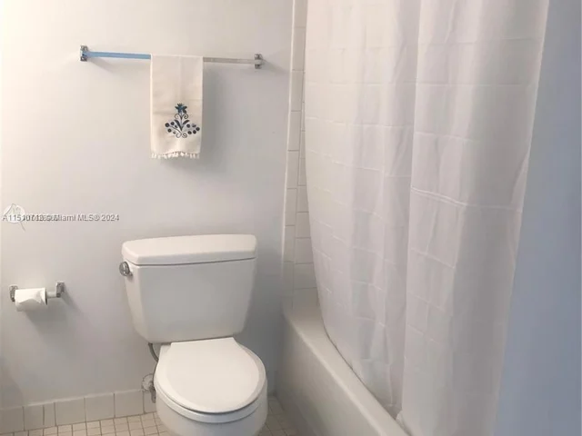 501 SW 1st St # 412, Miami FL 33130