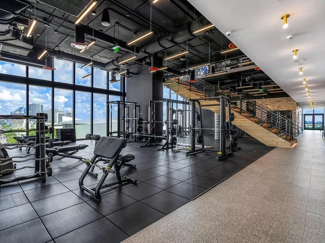 398 NE 5th St # 4716, Miami FL 33132